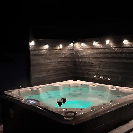 Charming Near Heatherhill With Jacuzzi Casa vacanze